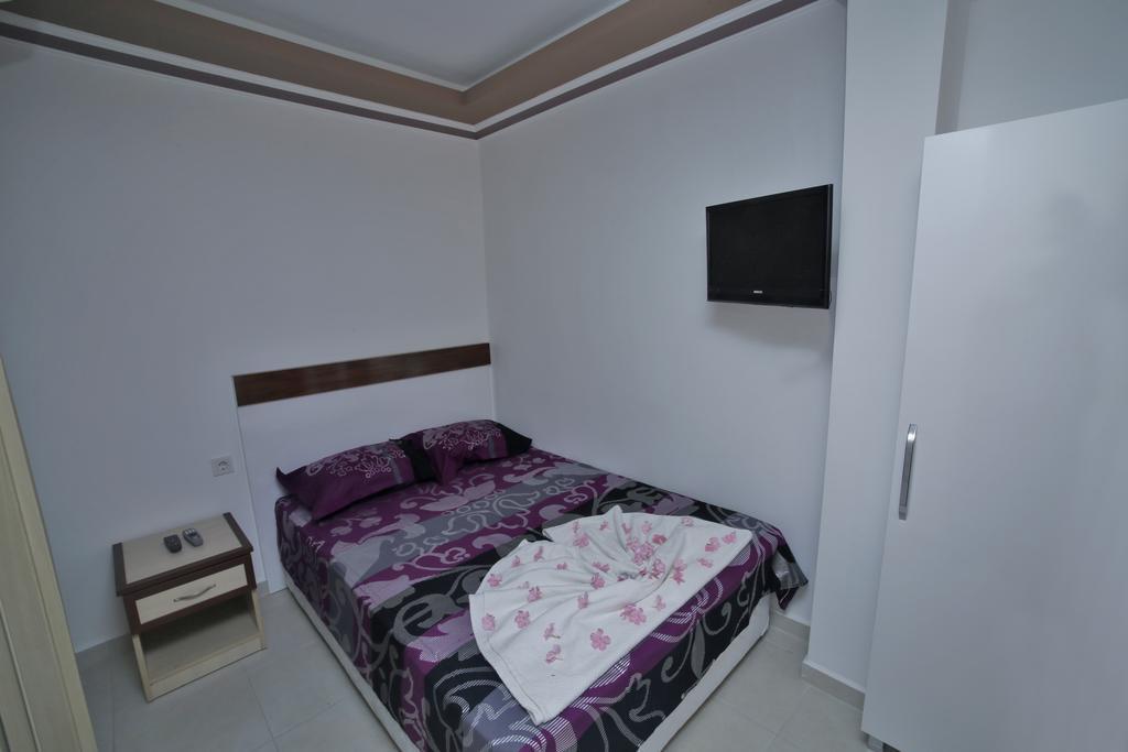Ustun Apart Pansiyon Alanya Rom bilde